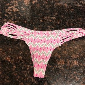 Frankie’s Bikinis Cheeky Bottoms